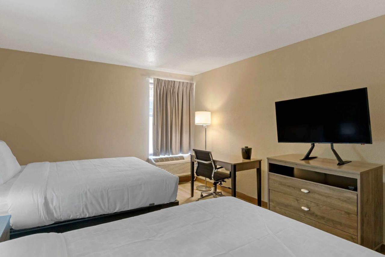 Suburban Extended Stay Hotel Raleigh Exterior photo